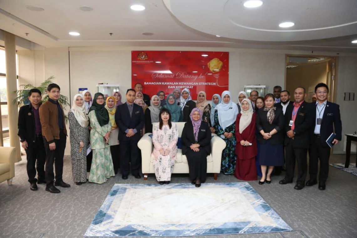 Sesi Taklimat Di BKSK